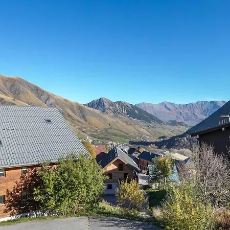 Apartment Les Marmottes- 38- Vue Montagne- 4 Pers